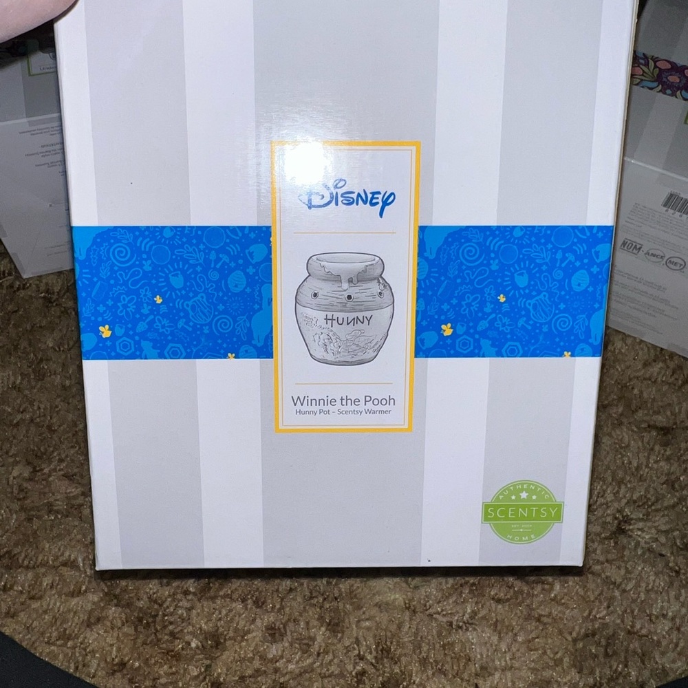 scentsy disney winnie the pooh big warmer